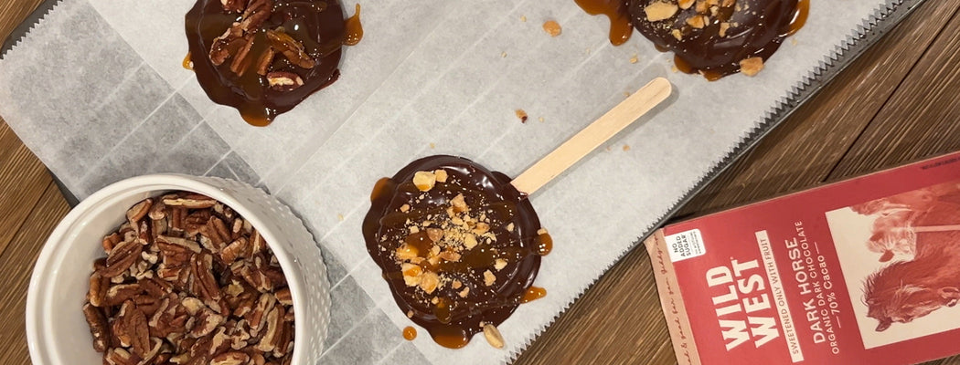 CHOCOLATE COVERED CARAMEL APPLE POPS