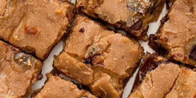 Fudgy Flourless Cottage Cheese Blondies