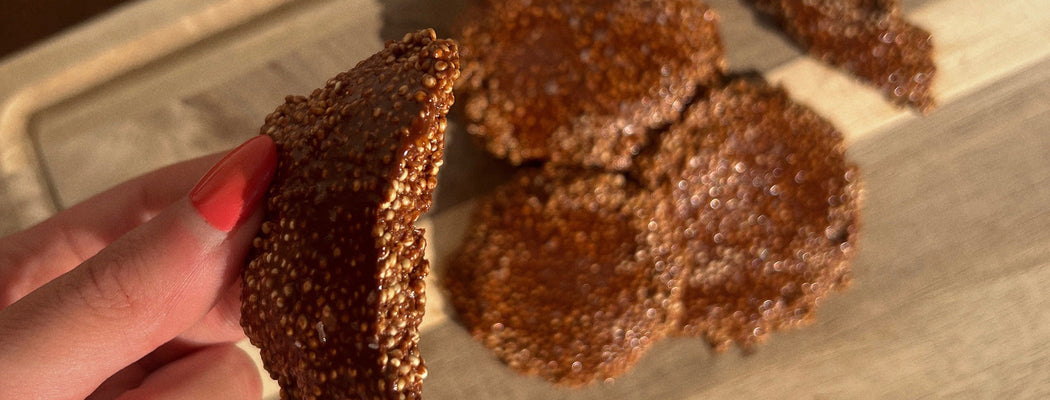 Chocolate quinoa cookies with puffed quinoa and almond butter